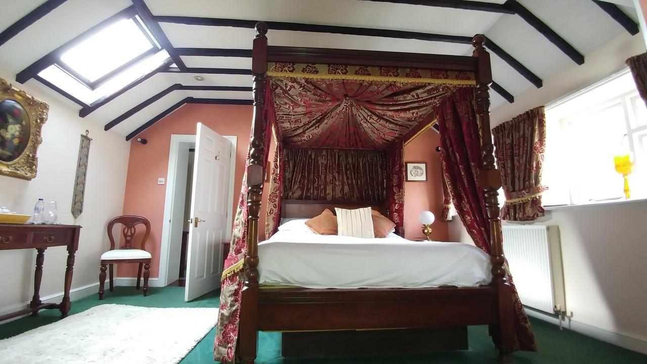 The Old Priory B&B Bognor Regis Buitenkant foto